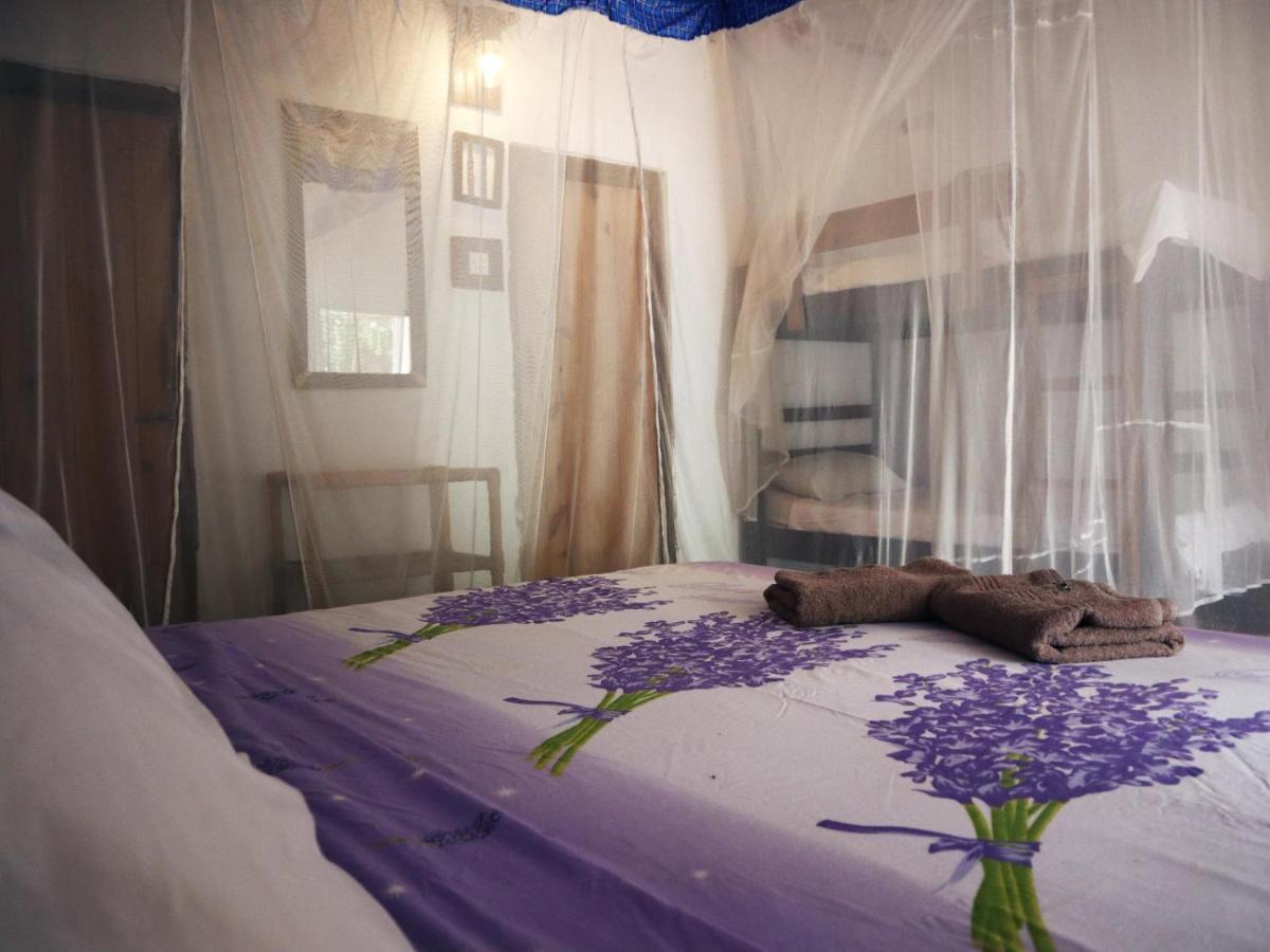Thumbi View Lodge Cape Maclear Pokoj fotografie